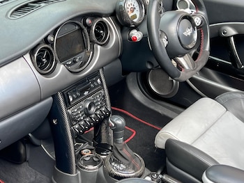 MINI Convertible feature image