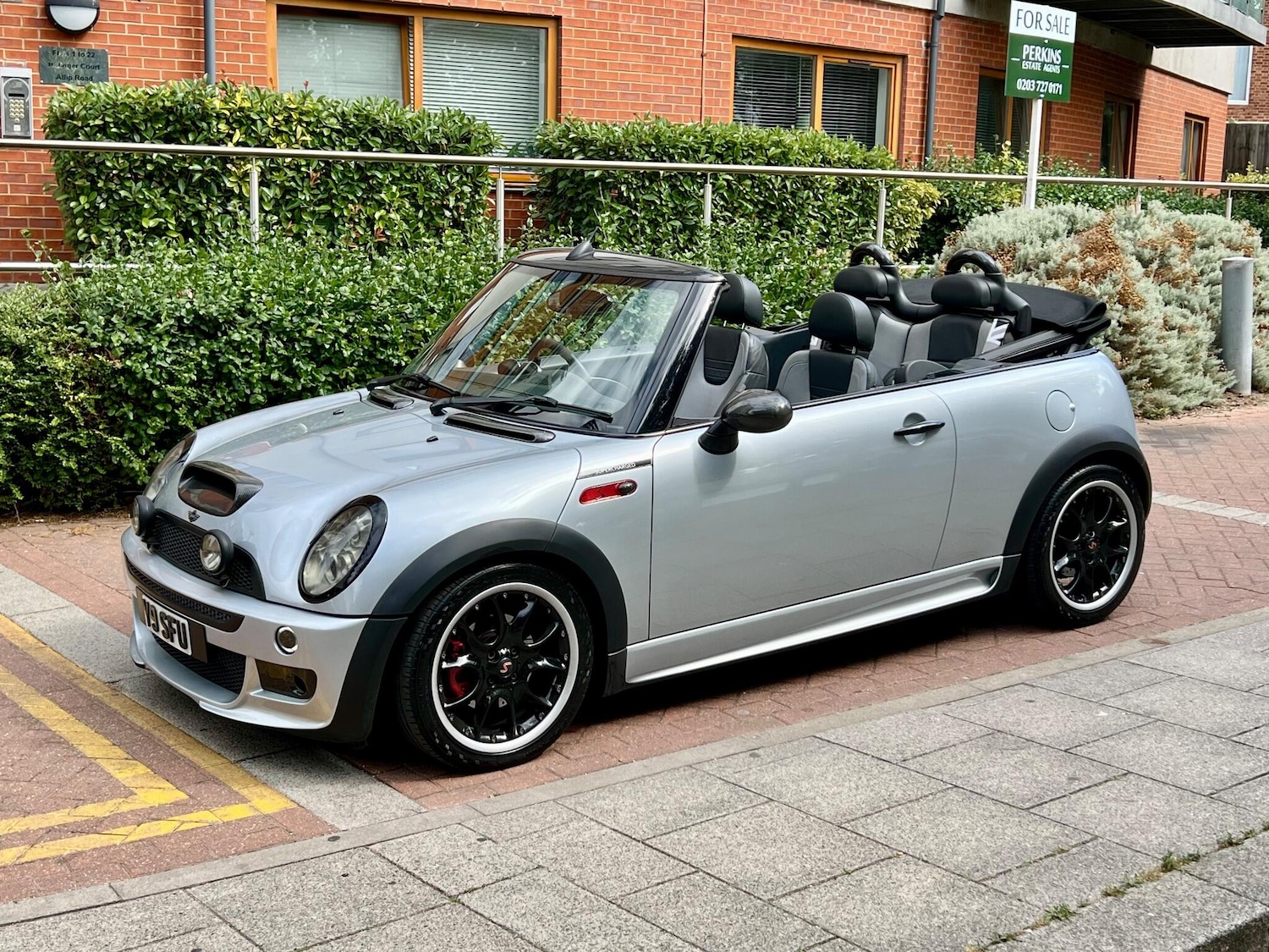 Used MINI Convertible 2006 for sale - 78029193: Photo 24