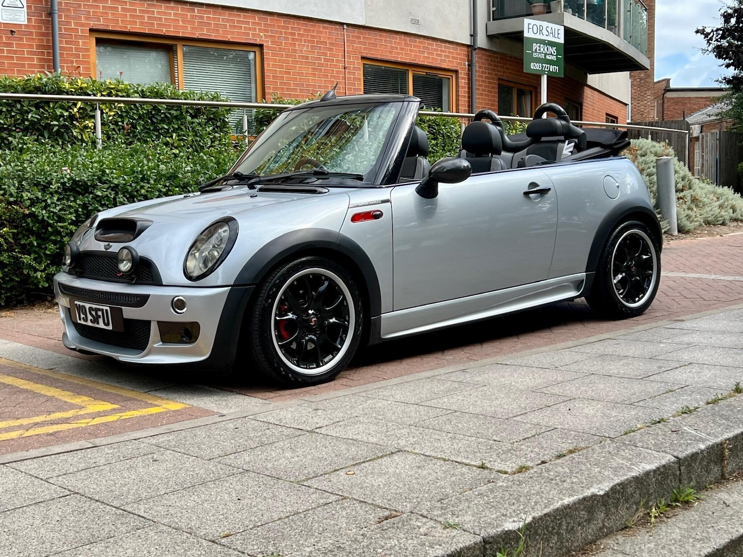 Used MINI Convertible 2006 for sale - 78029193: Photo 4