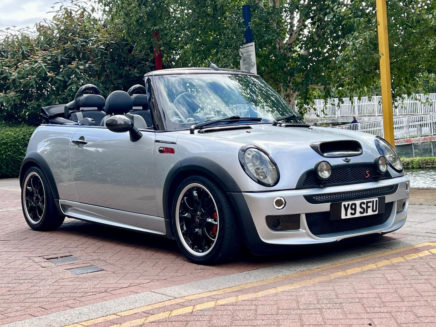 Used MINI Convertible 2006 for sale - 78029193: Photo 5