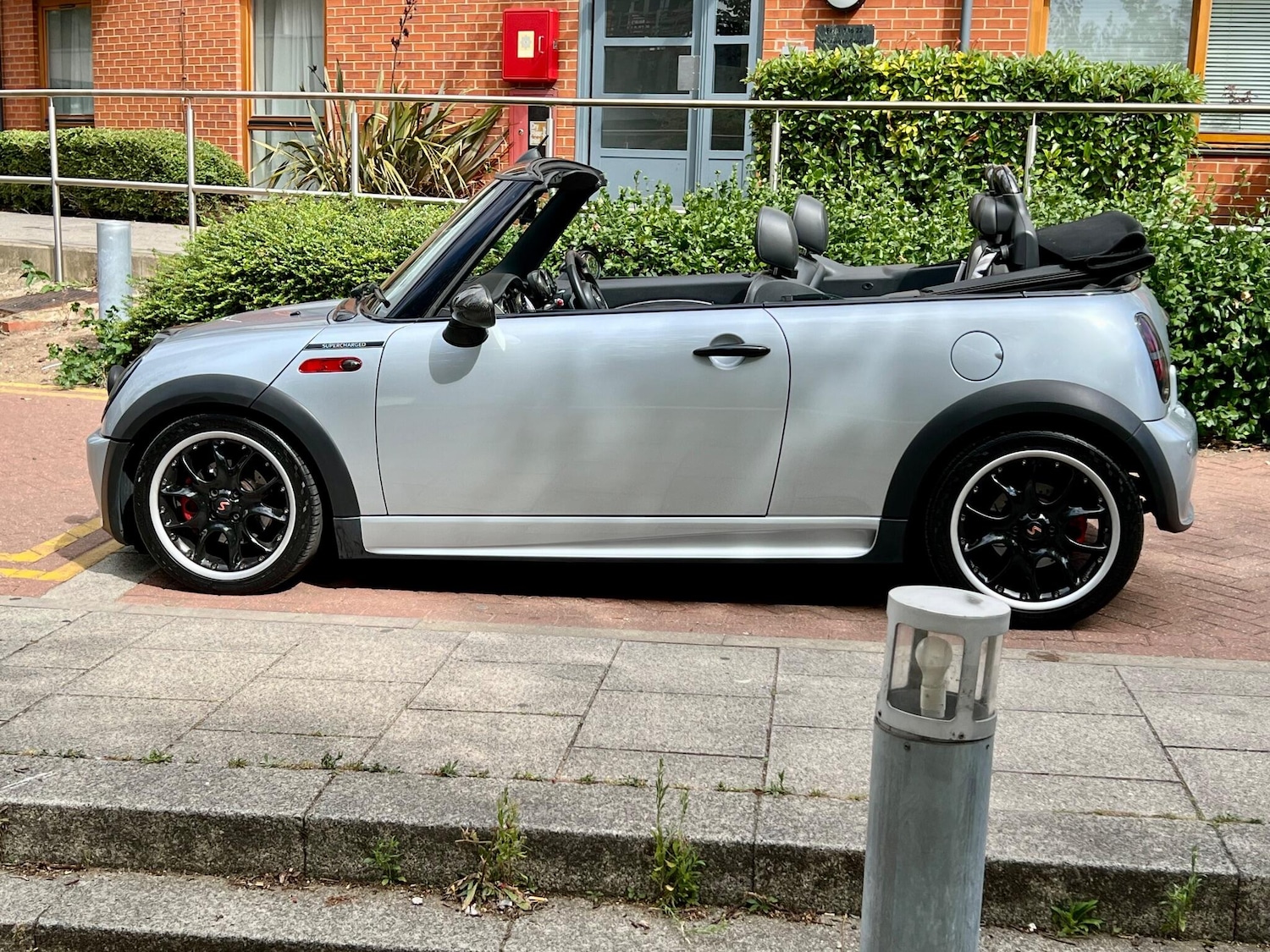 Used MINI Convertible 2006 for sale - 78029193: Photo 6