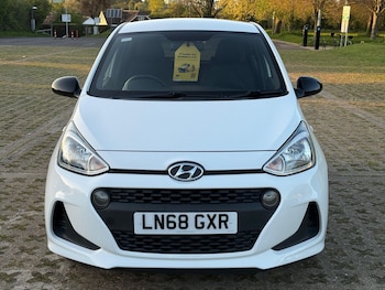 Used Hyundai i10 2018 for sale - 78351531: Photo