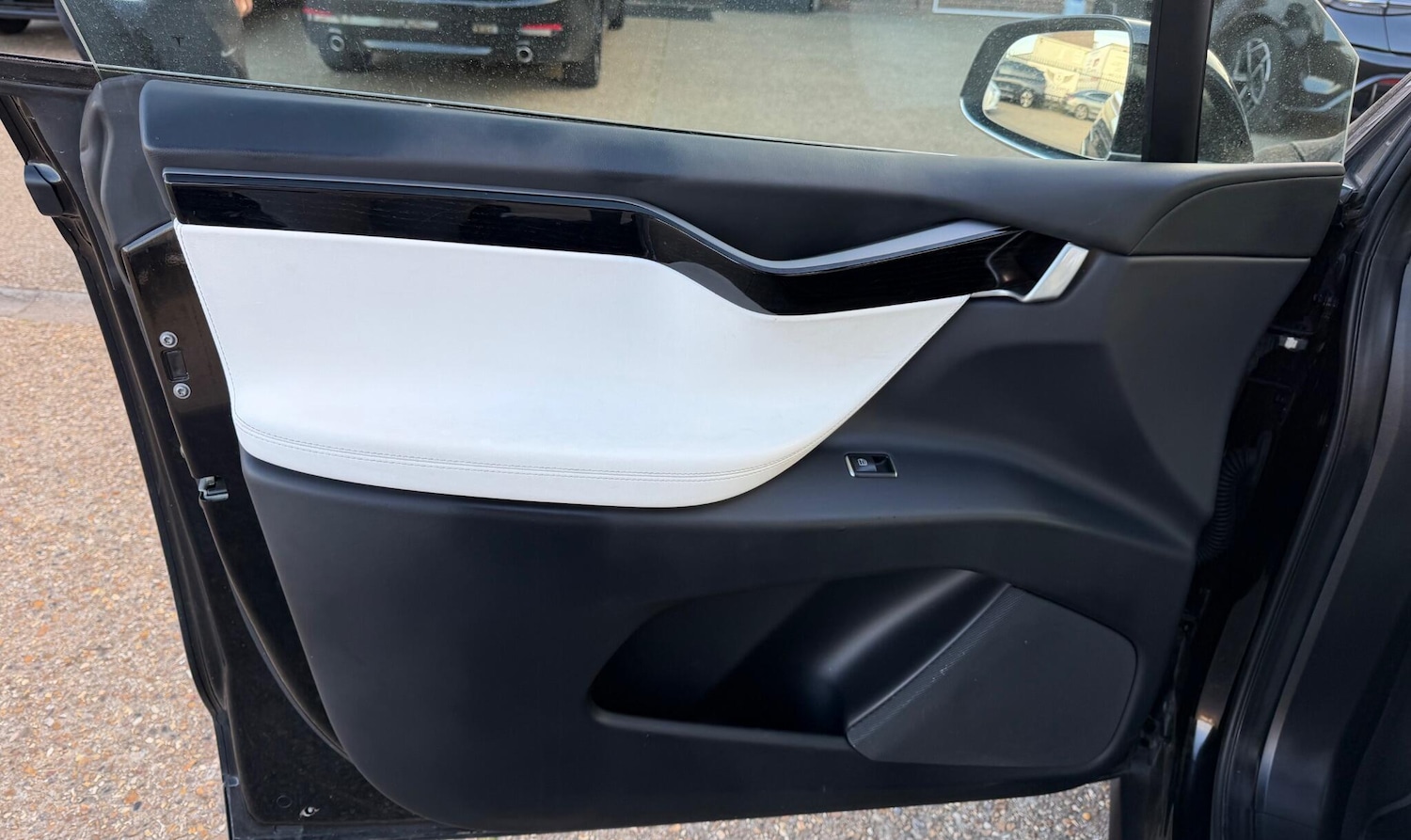 Used Tesla Model X 2020 for sale - 78036893: Photo 23