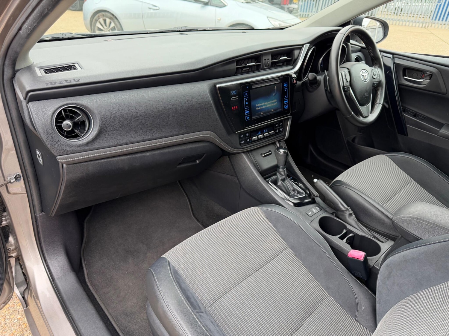 Used Toyota Auris 2015 for sale - 78001950: Photo 22