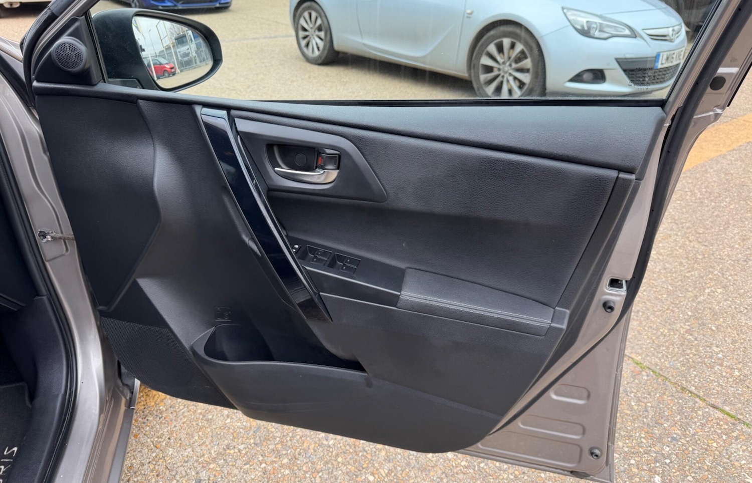 Used Toyota Auris 2015 for sale - 78001950: Photo 8