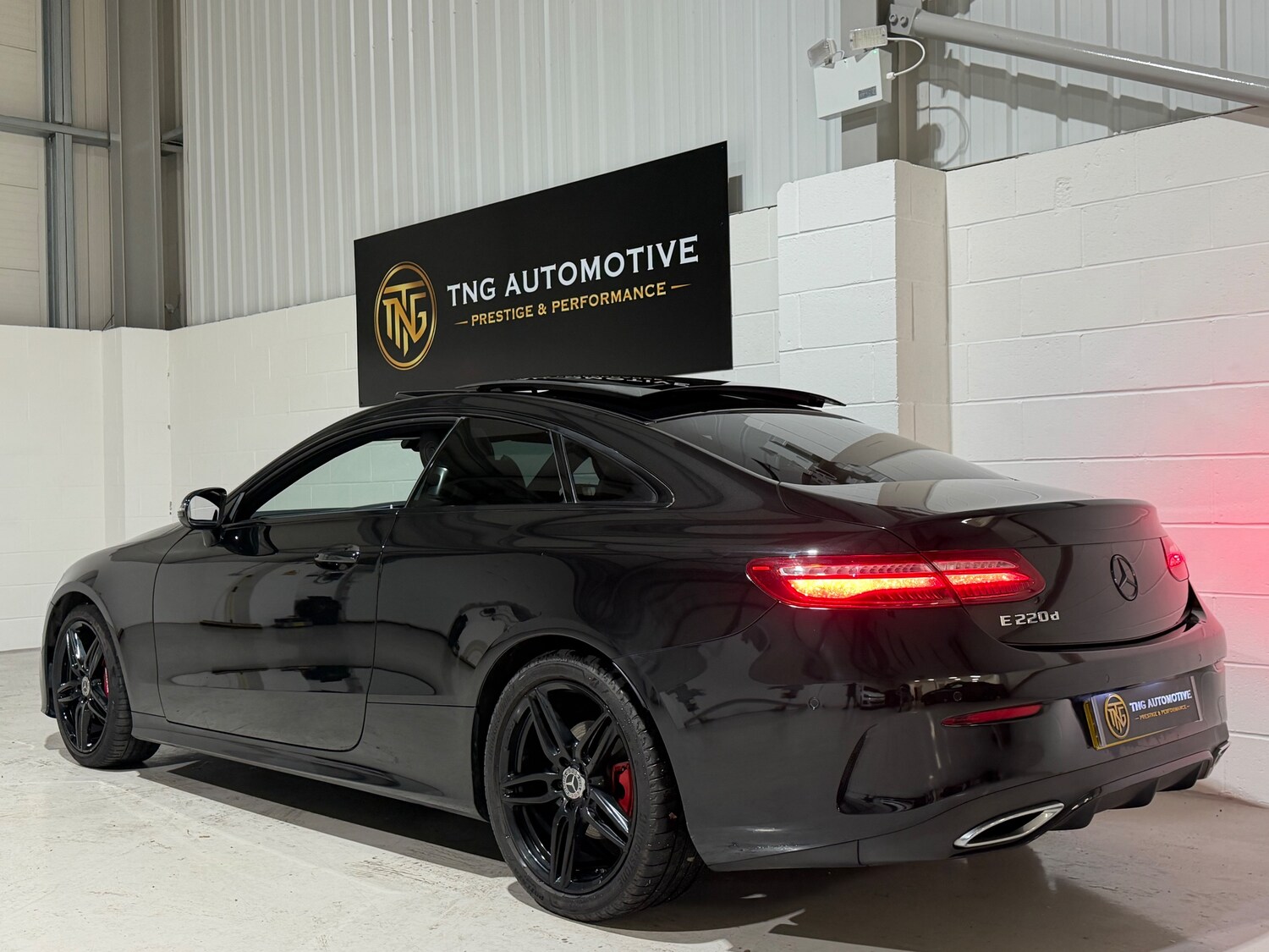 Used Mercedes-Benz E Class 2018 for sale - 78026272: Photo 11