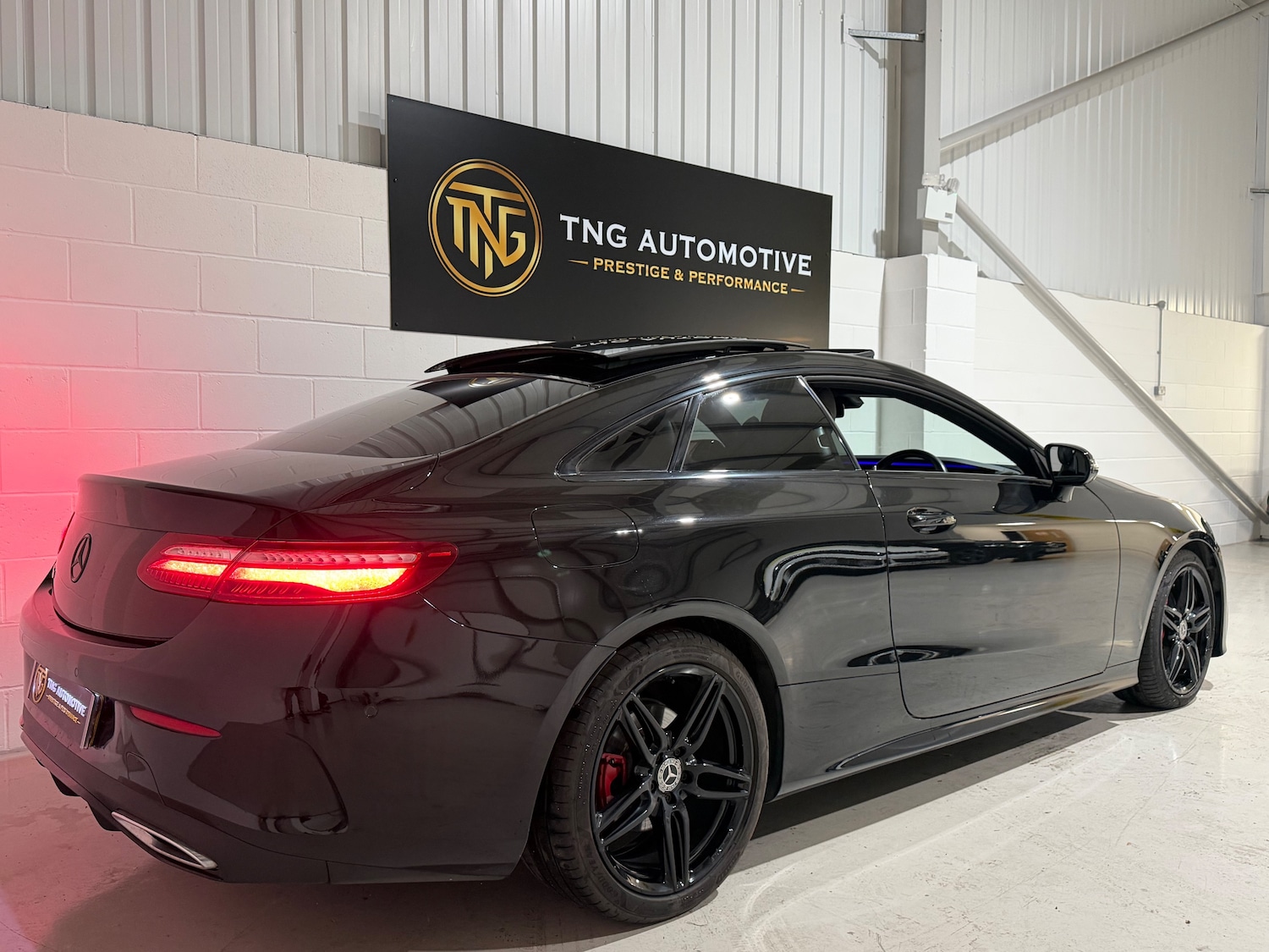 Used Mercedes-Benz E Class 2018 for sale - 78026272: Photo 6