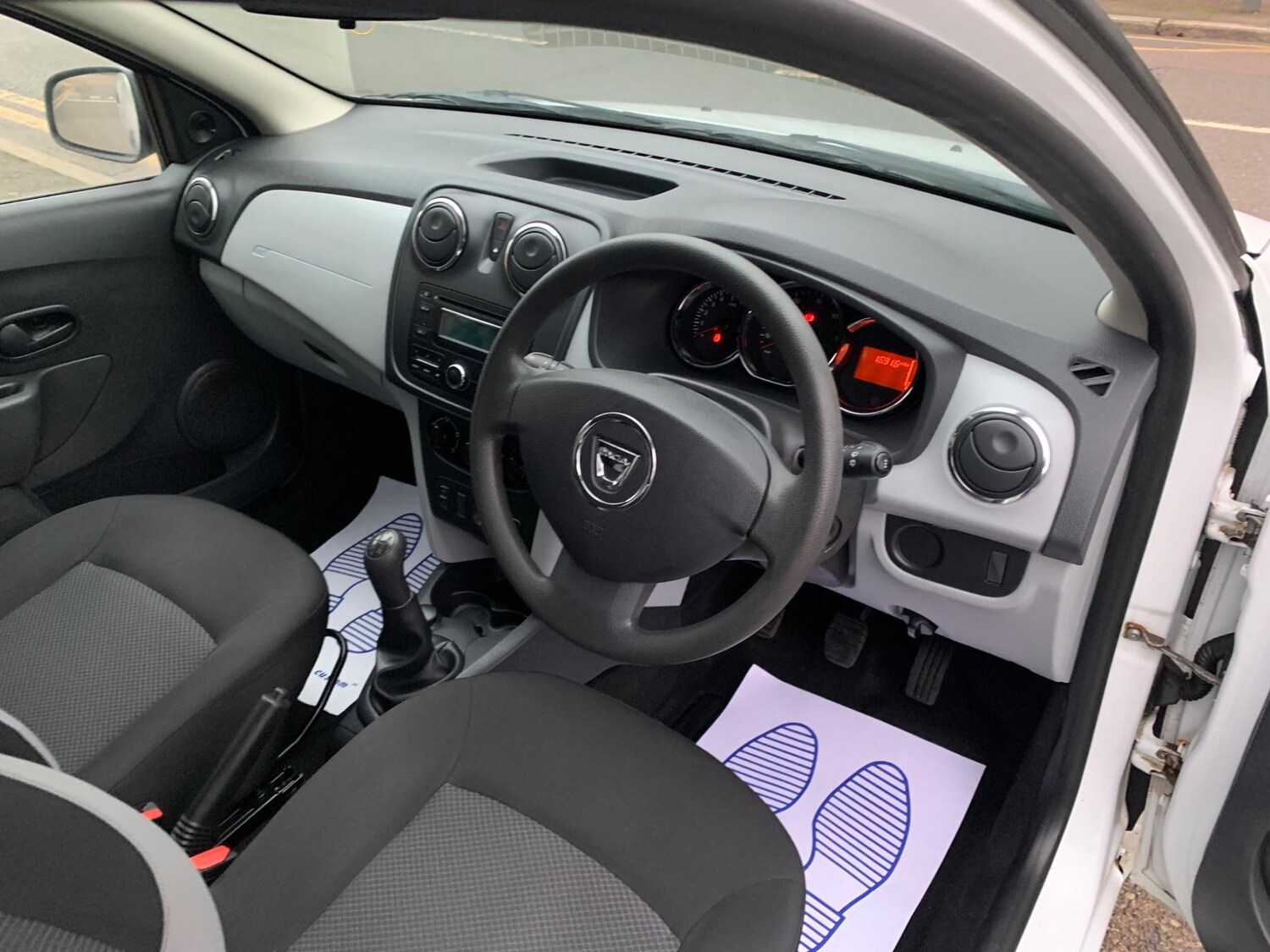 Used Dacia Sandero 2014 for sale - 78009427: Photo 15