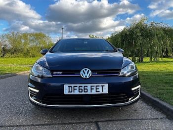 Used Volkswagen Golf 2016 for sale - 78534464: Photo