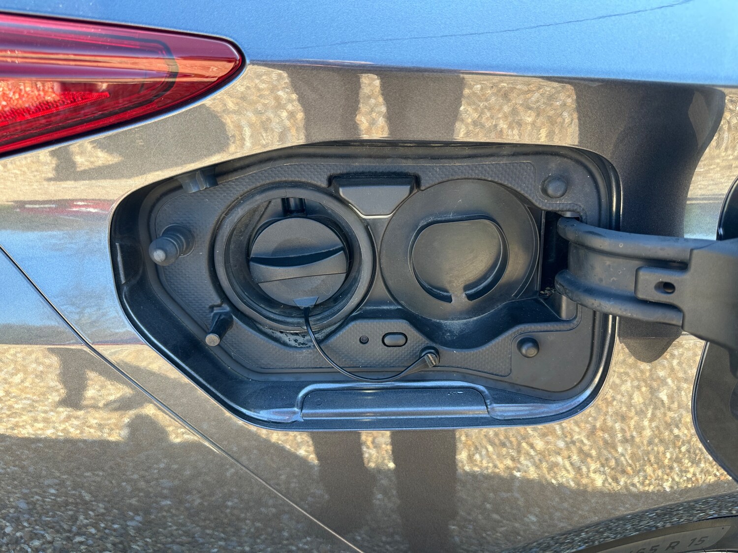 Used Toyota Prius 2020 for sale - 77946263: Photo 16