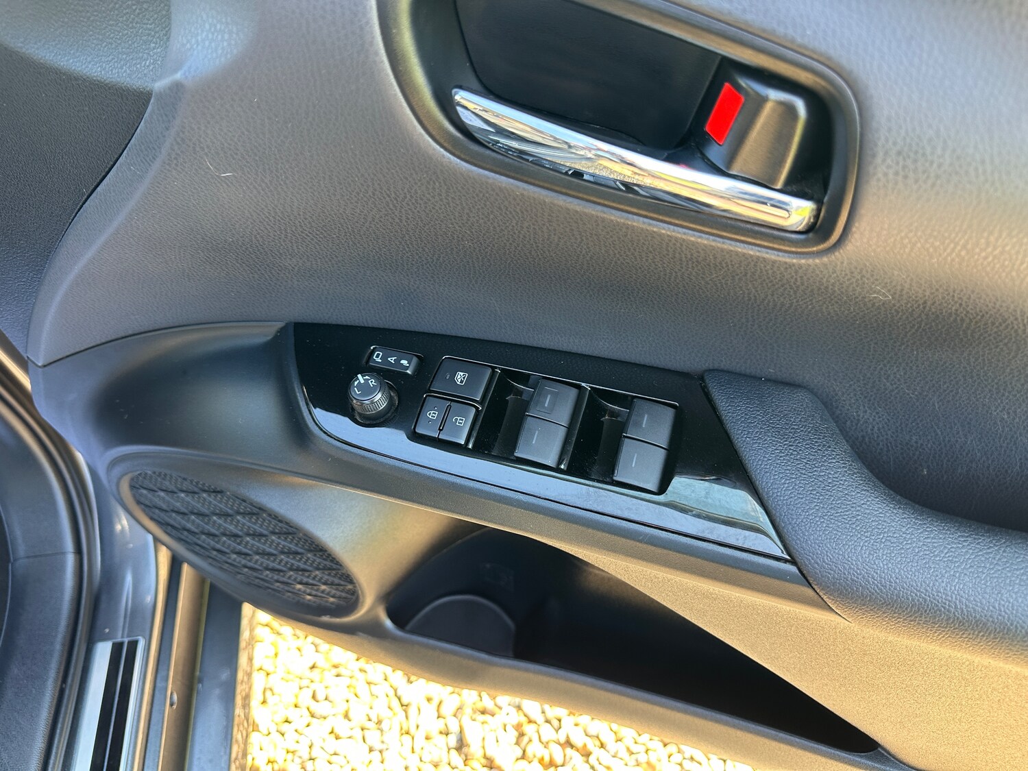 Used Toyota Prius 2020 for sale - 77946263: Photo 25