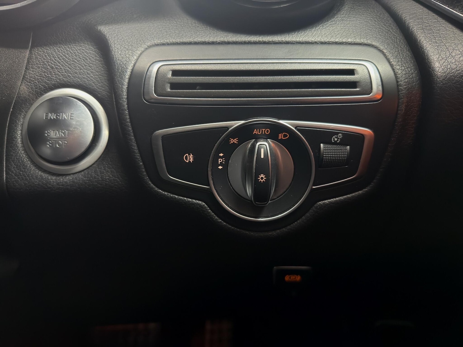 Used Mercedes-Benz GLC for sale - 77762469: Photo 15