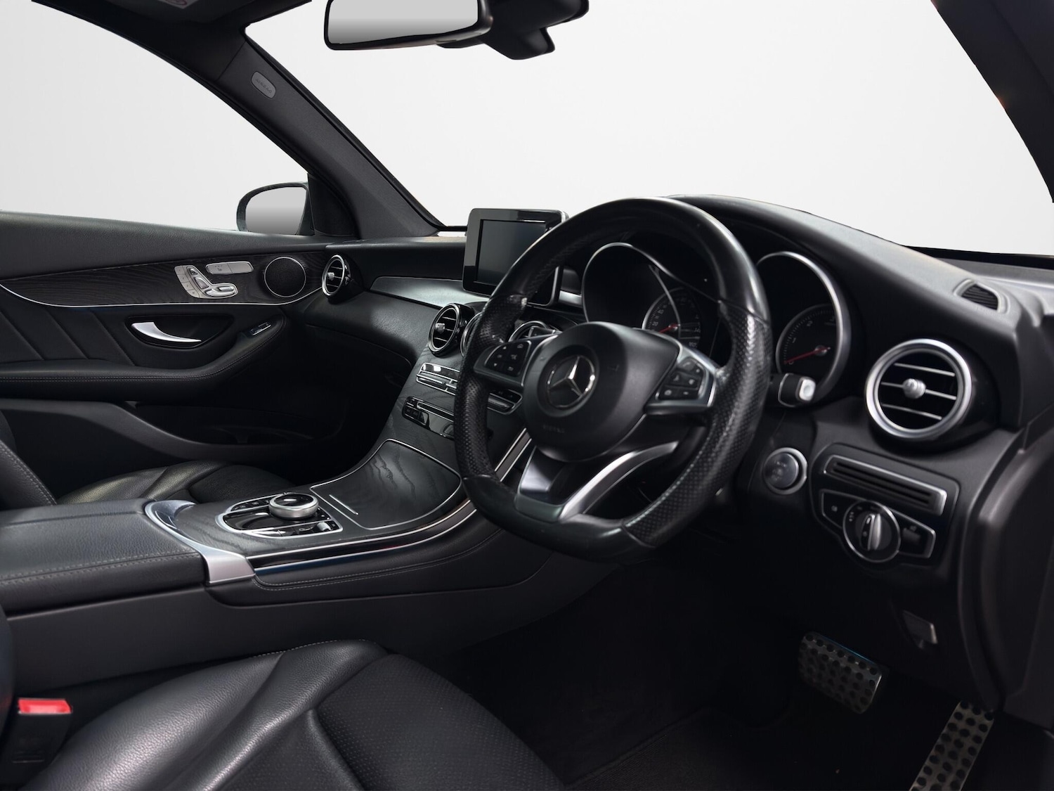 Used Mercedes-Benz GLC for sale - 77762469: Photo 9