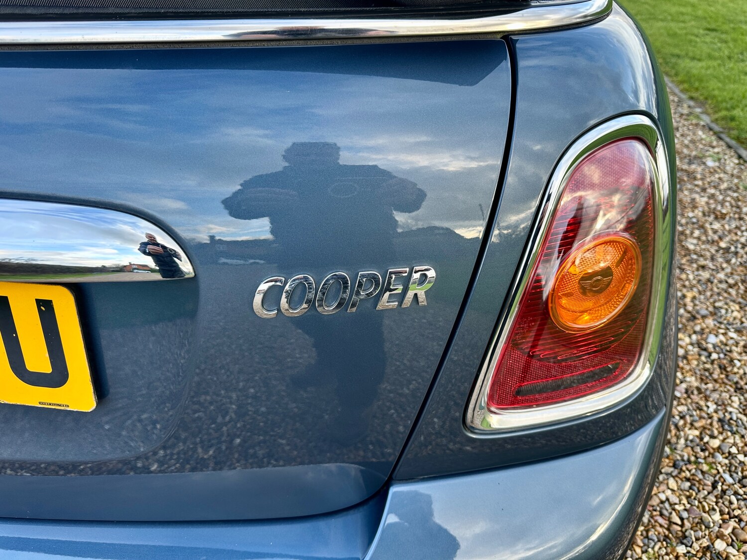 Used MINI Convertible 2009 for sale - 77997744: Photo 12