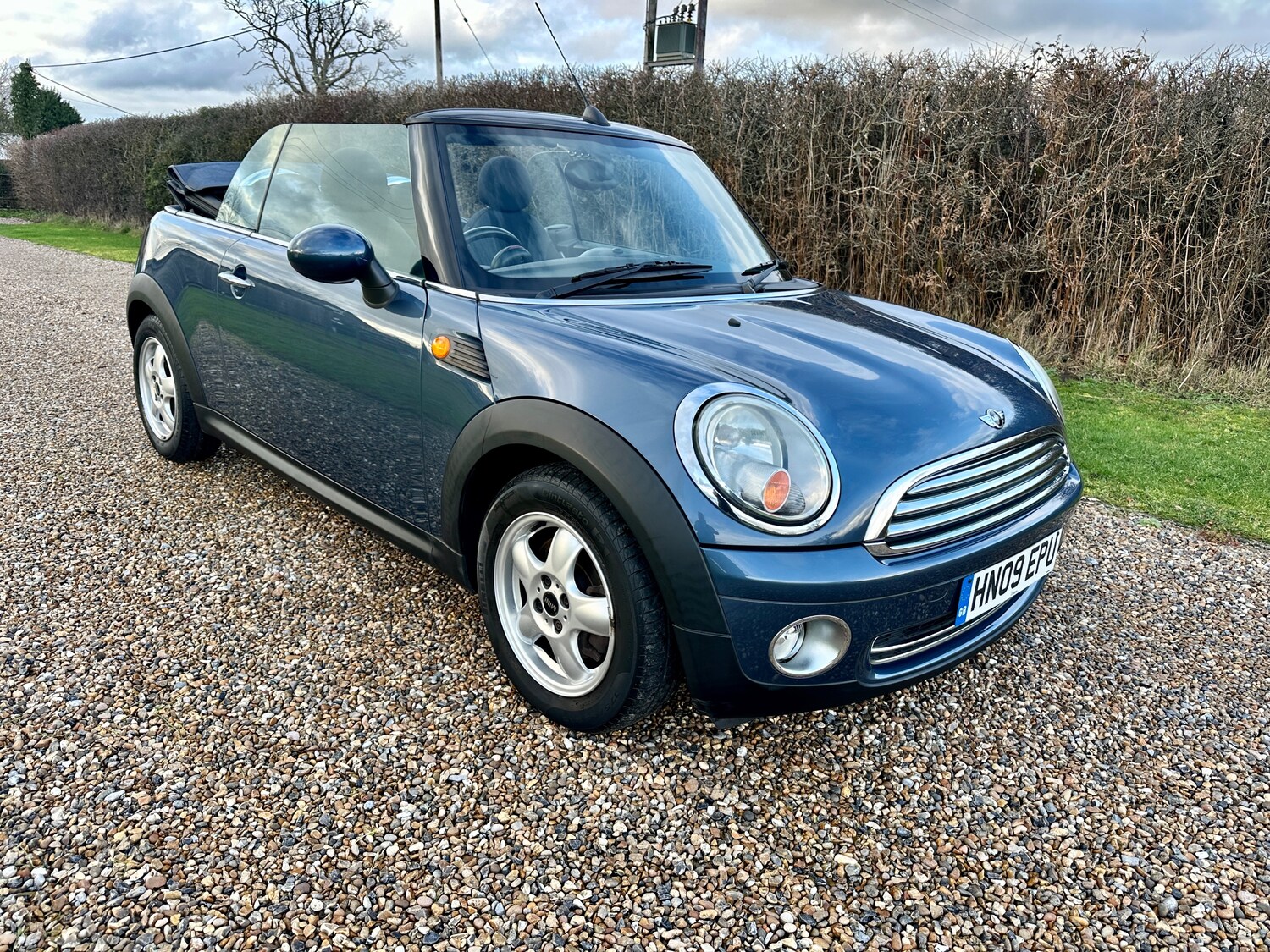 Used MINI Convertible 2009 for sale - 77997744: Photo 20