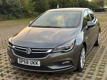 Used Vauxhall Astra 2018 for sale - 78807074: Photo