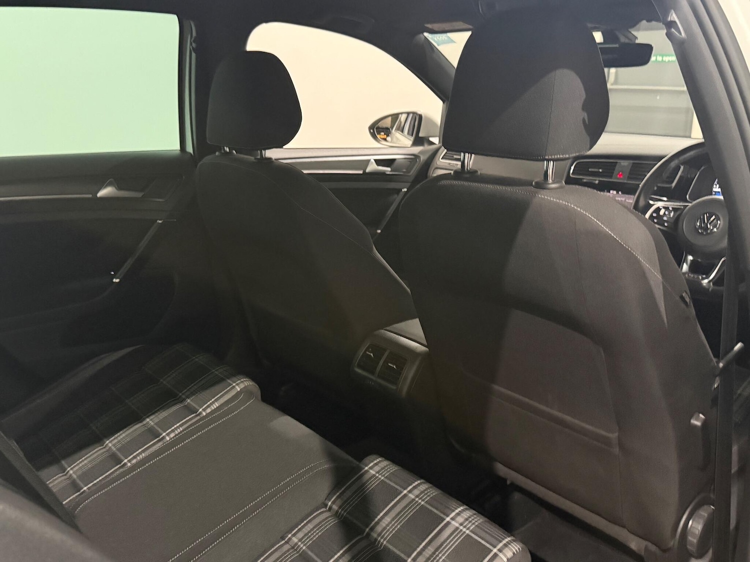 Used Volkswagen Golf 2018 for sale - 77942334: Photo 16