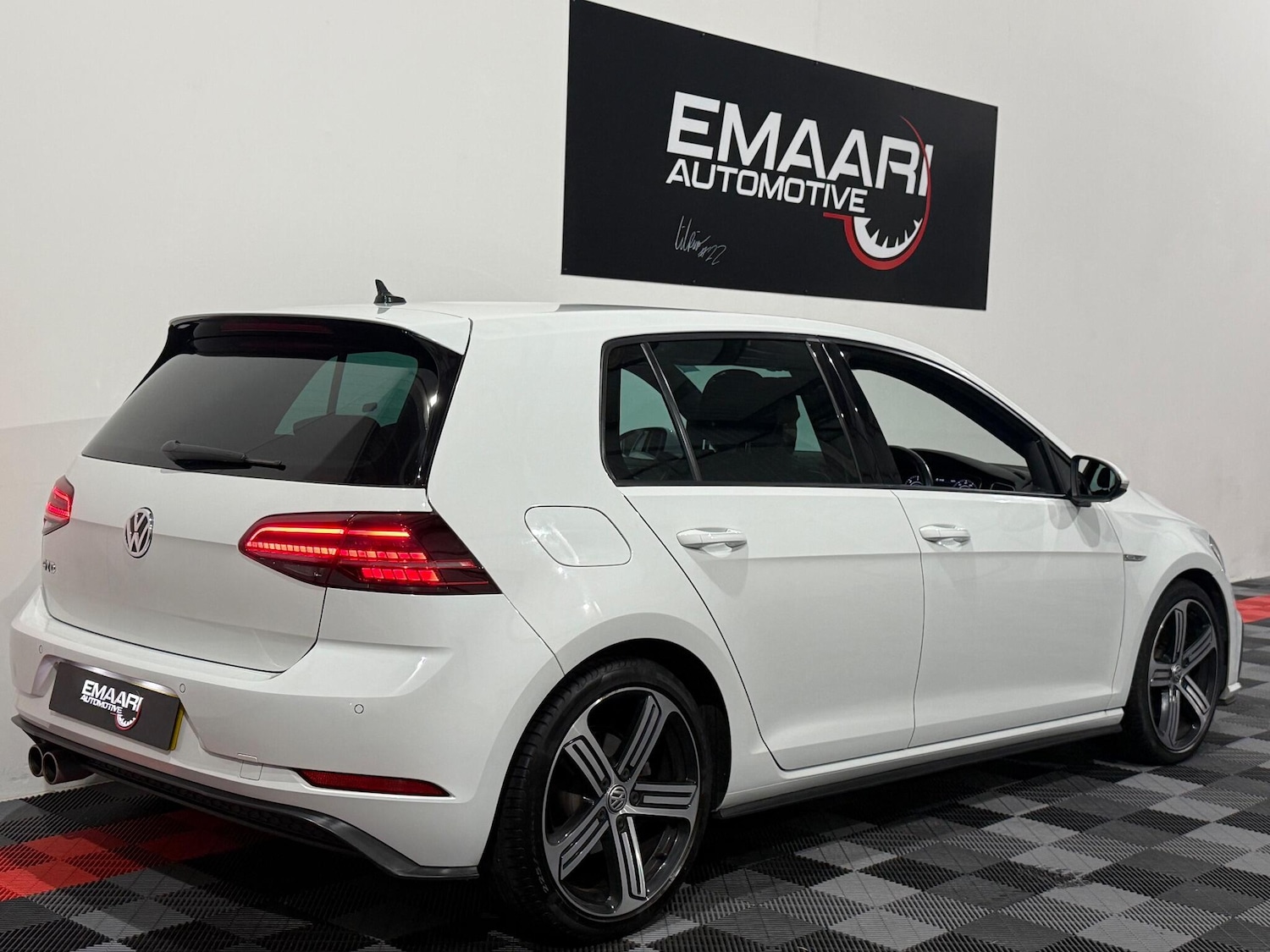 Used Volkswagen Golf 2018 for sale - 77942334: Photo 6