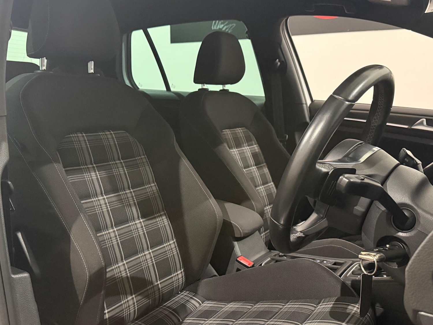 Used Volkswagen Golf 2018 for sale - 77942334: Photo 9