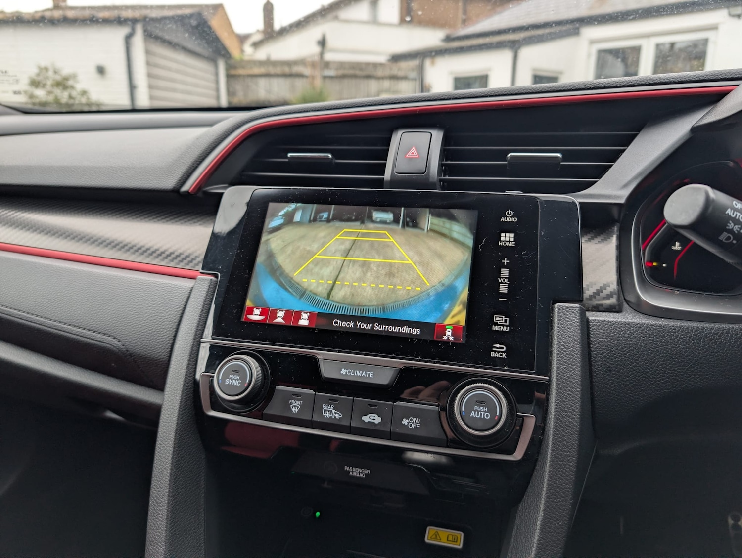 Used Honda Civic 2017 for sale - 77927772: Photo 15