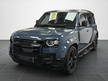 Used Land Rover Defender 110 2020 for sale - 77762499: Photo