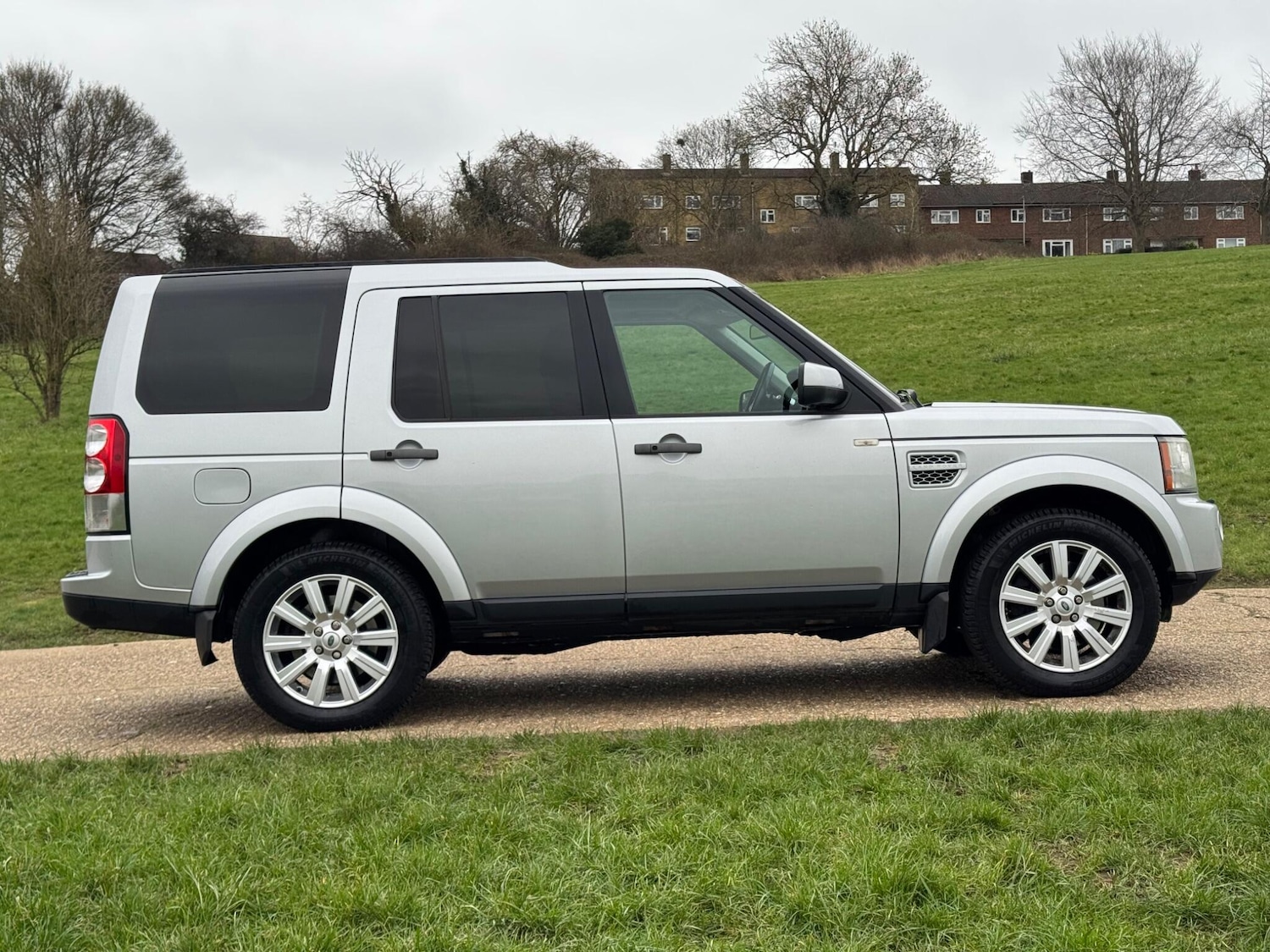 Used Land Rover Discovery 4 2012 for sale - 77927946: Photo 12