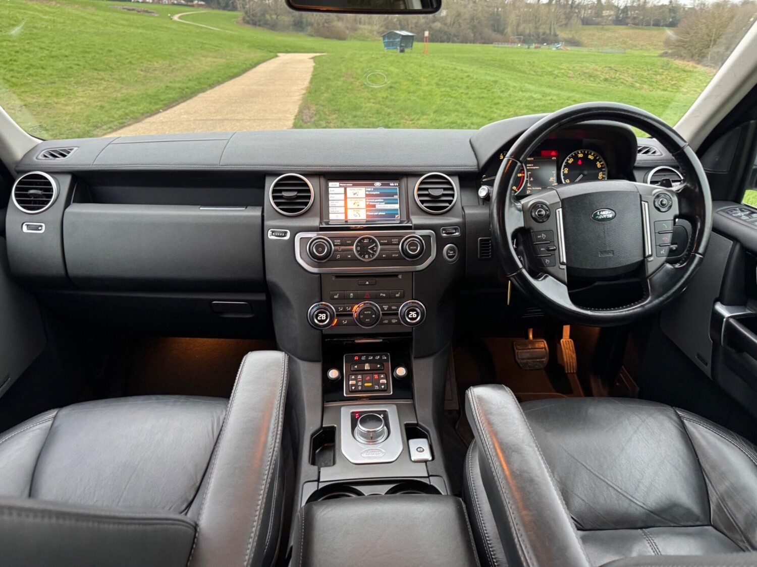 Used Land Rover Discovery 4 2012 for sale - 77927946: Photo 18