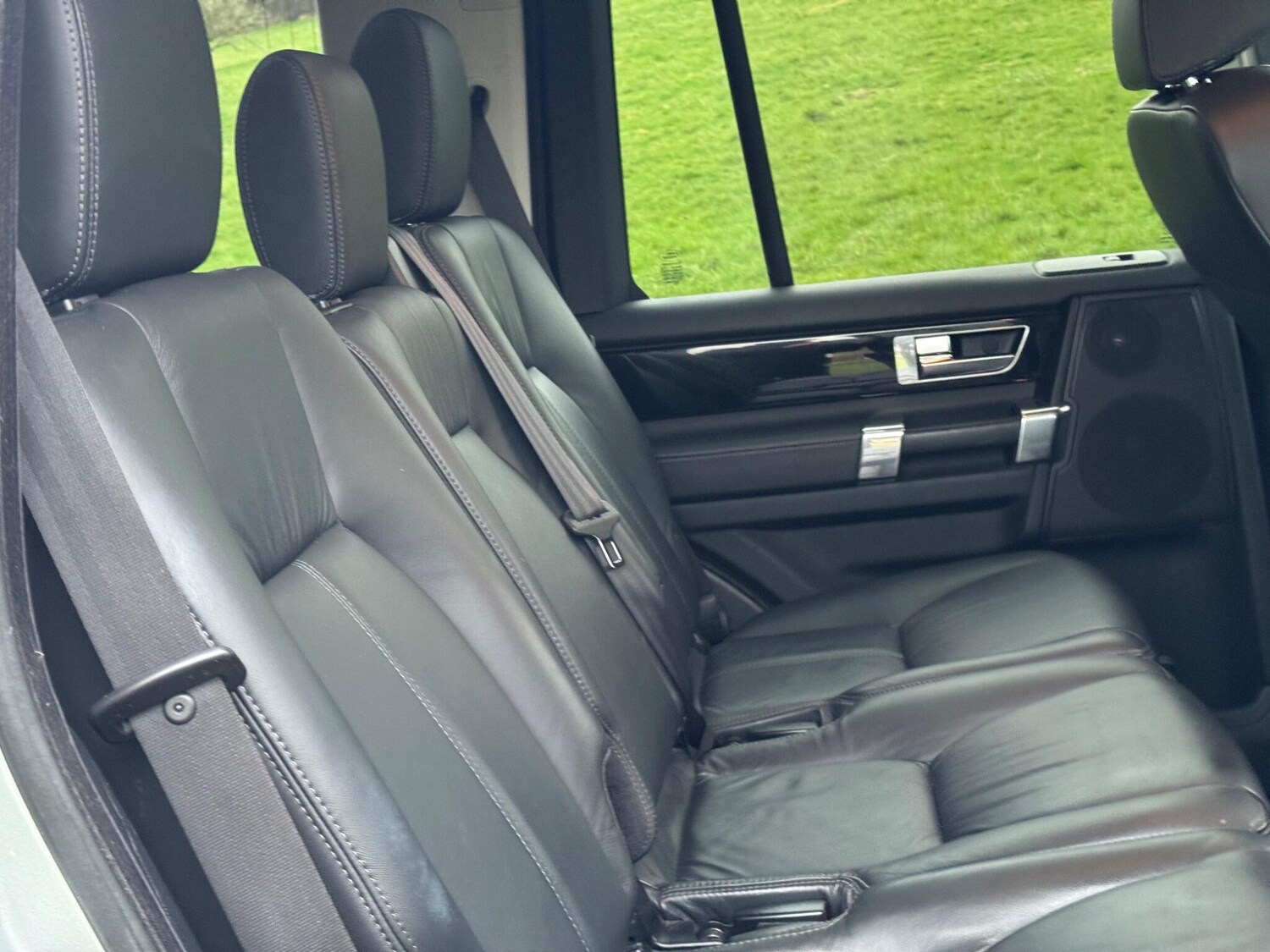 Used Land Rover Discovery 4 2012 for sale - 77927946: Photo 24