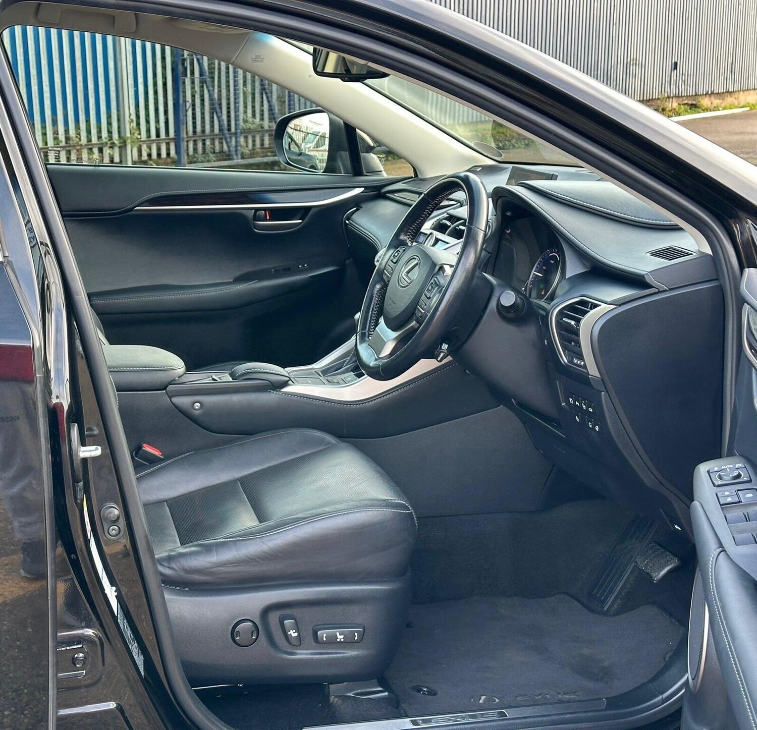 Used Lexus NX 2015 for sale - 78002029: Photo 3