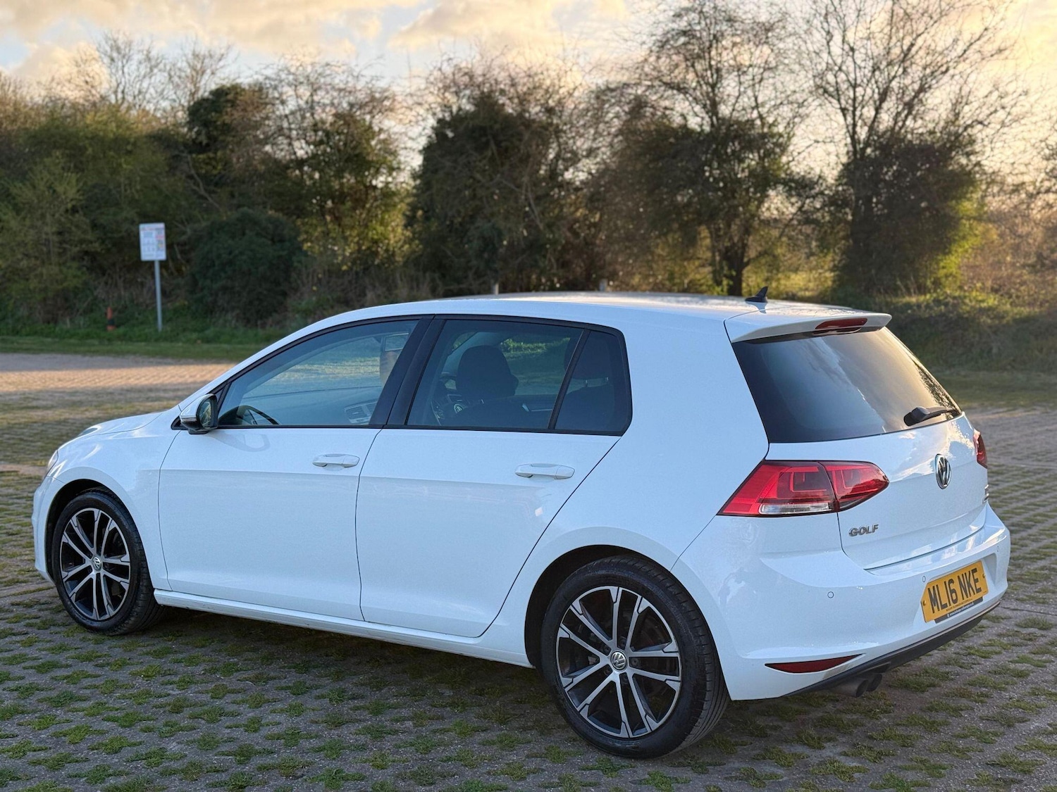 Used Volkswagen Golf 2016 for sale - 78069810: Photo 10