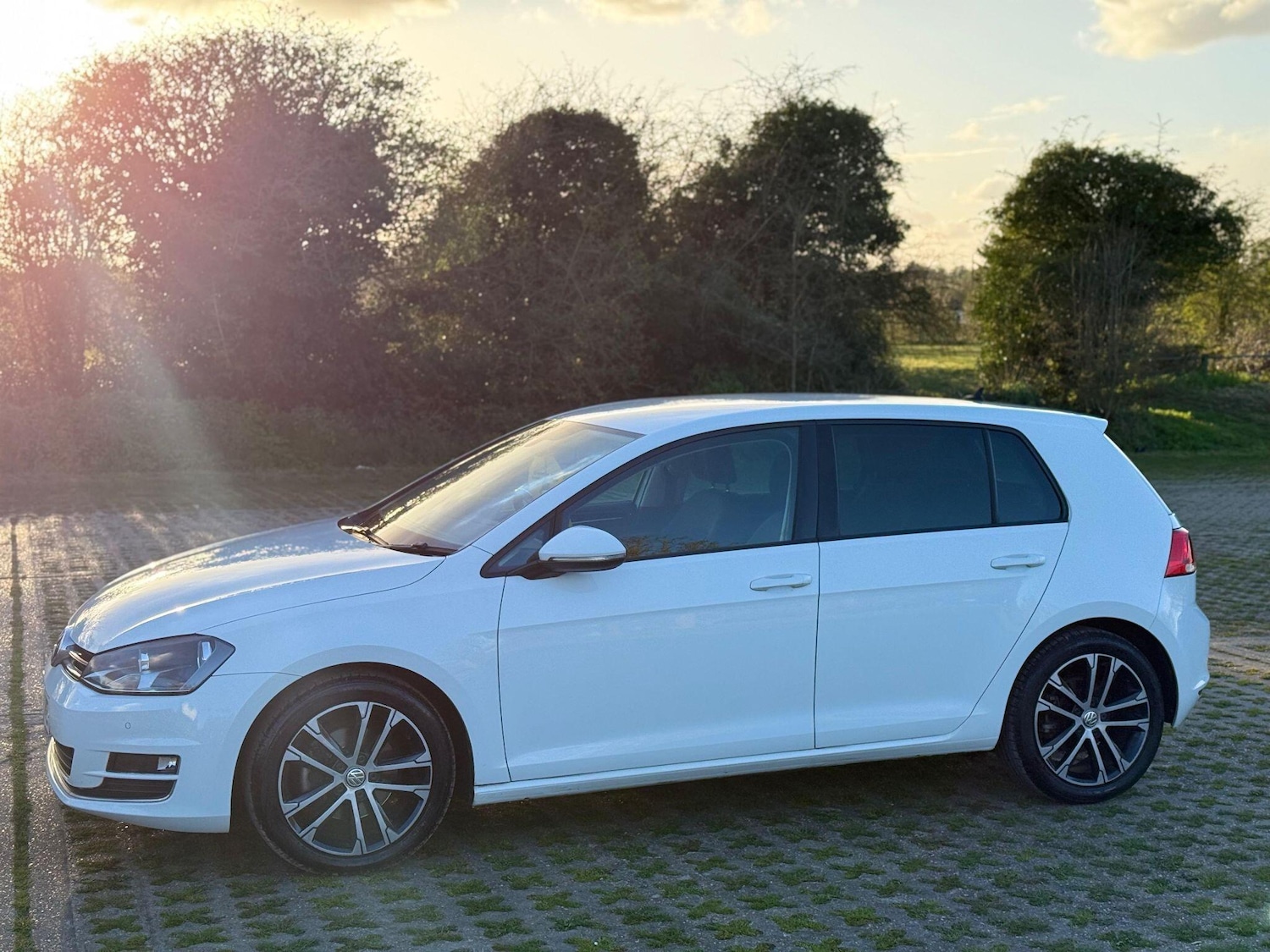 Used Volkswagen Golf 2016 for sale - 78069810: Photo 8