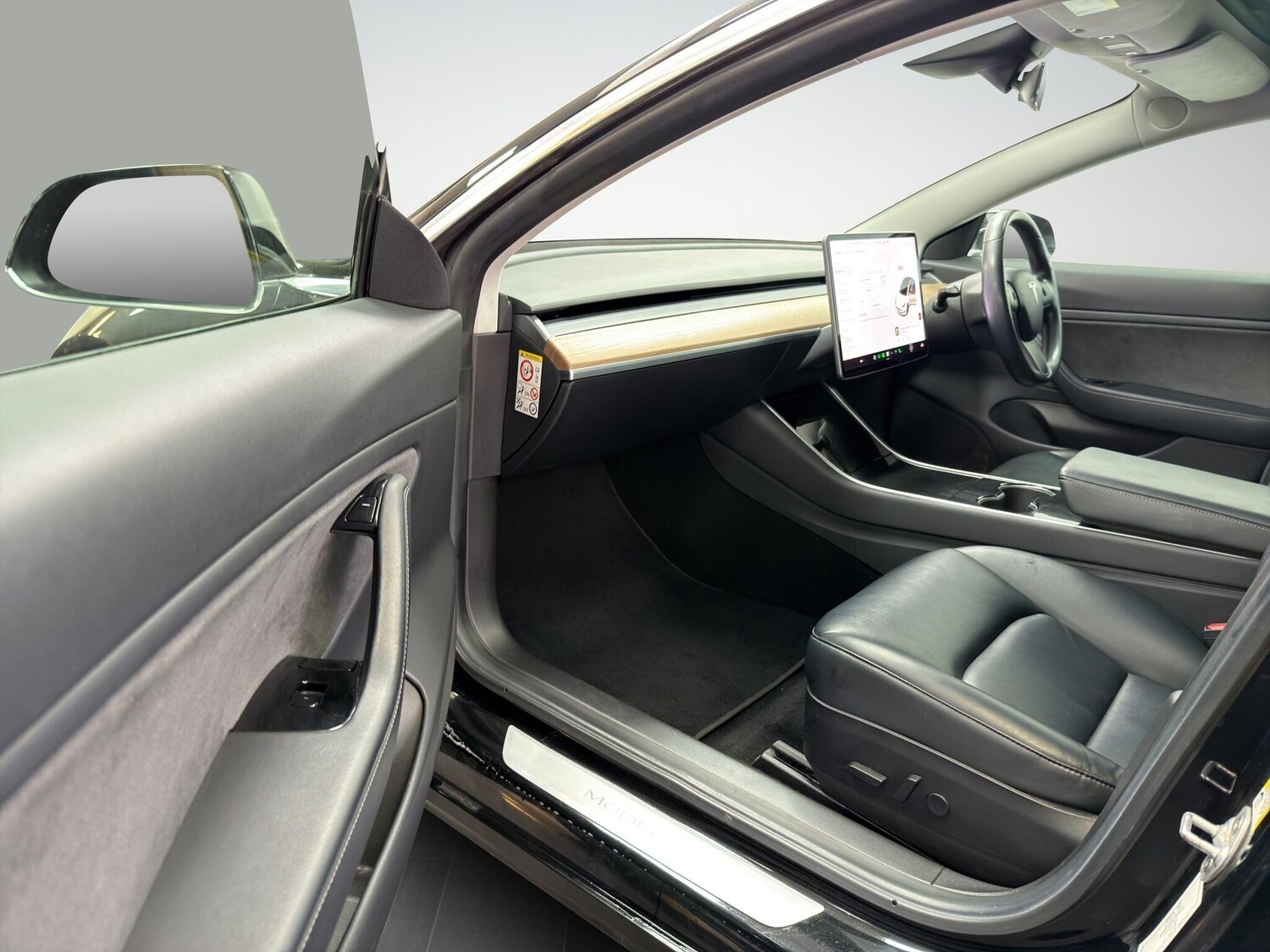 Used Tesla Model 3 2019 for sale - 77786354: Photo 16