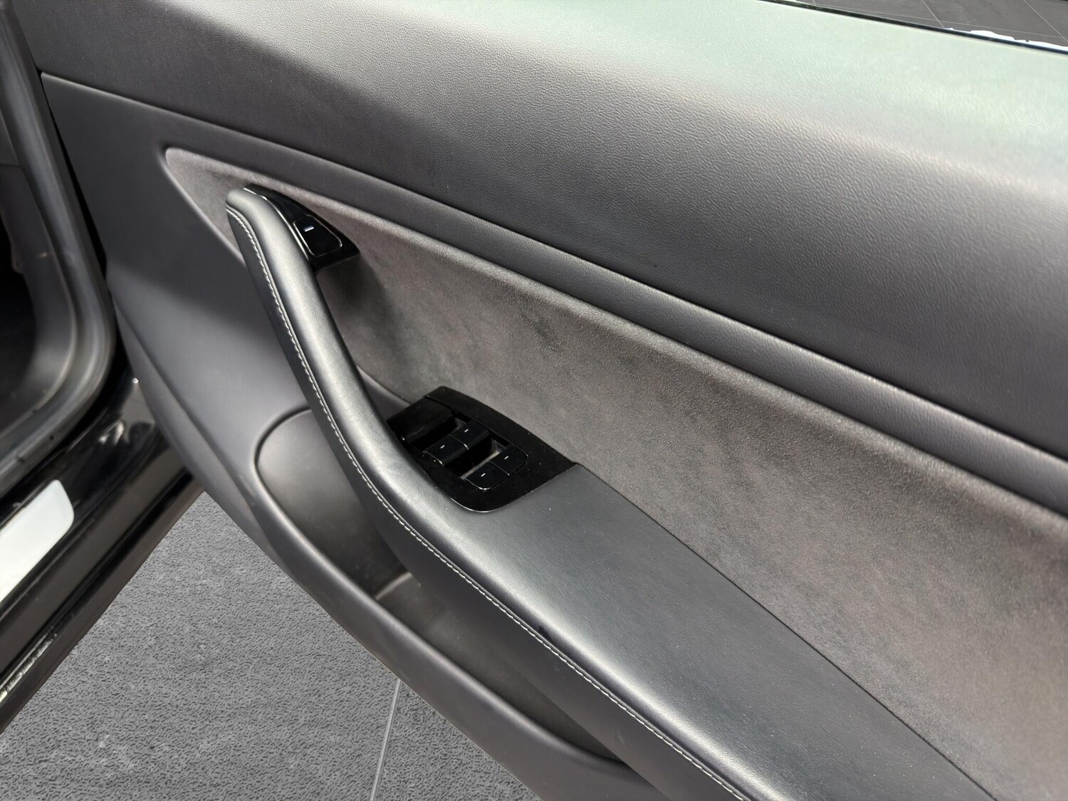 Used Tesla Model 3 2019 for sale - 77786354: Photo 24