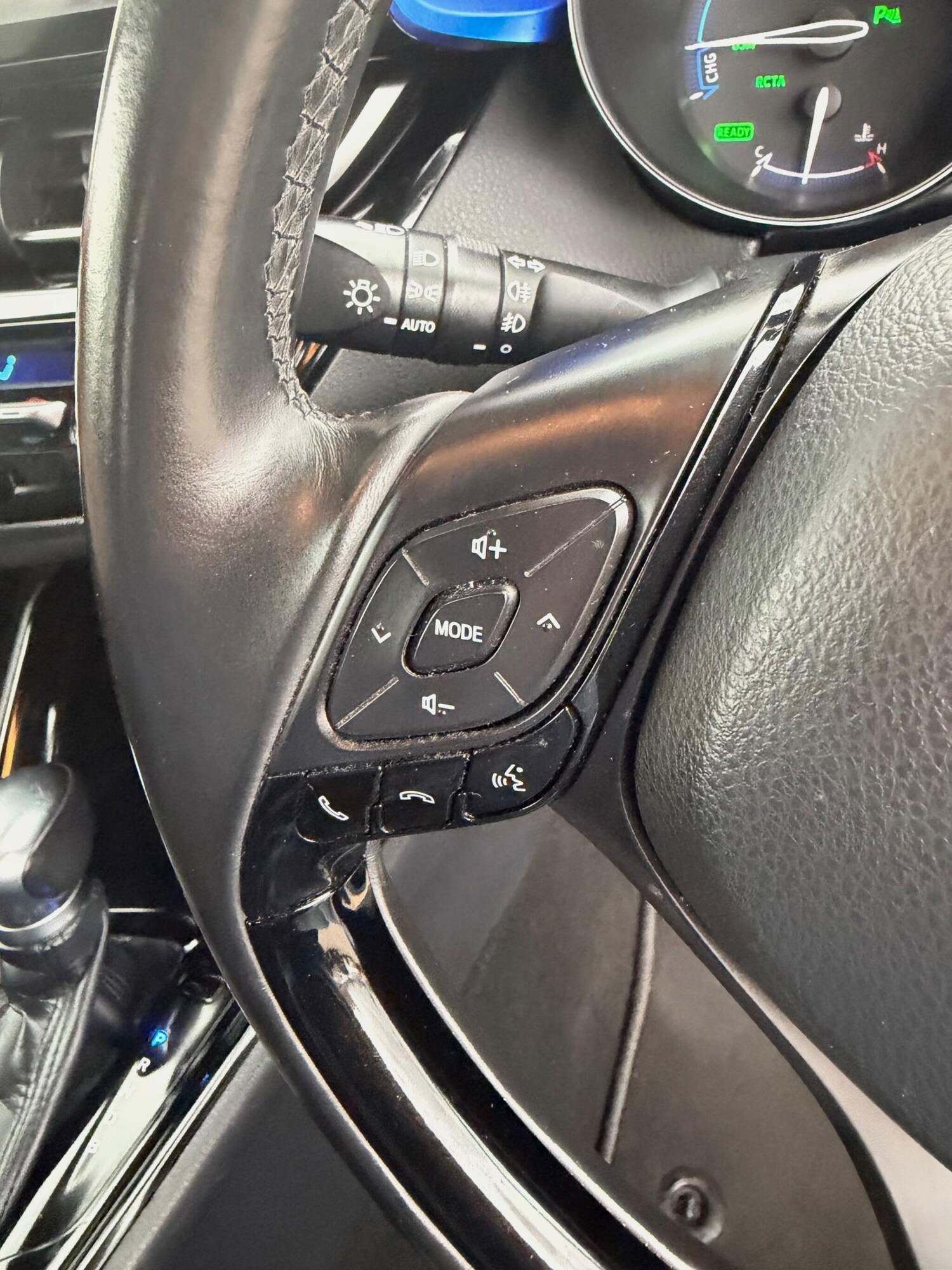 Used Toyota C-HR 2017 for sale - 78187374: Photo 11