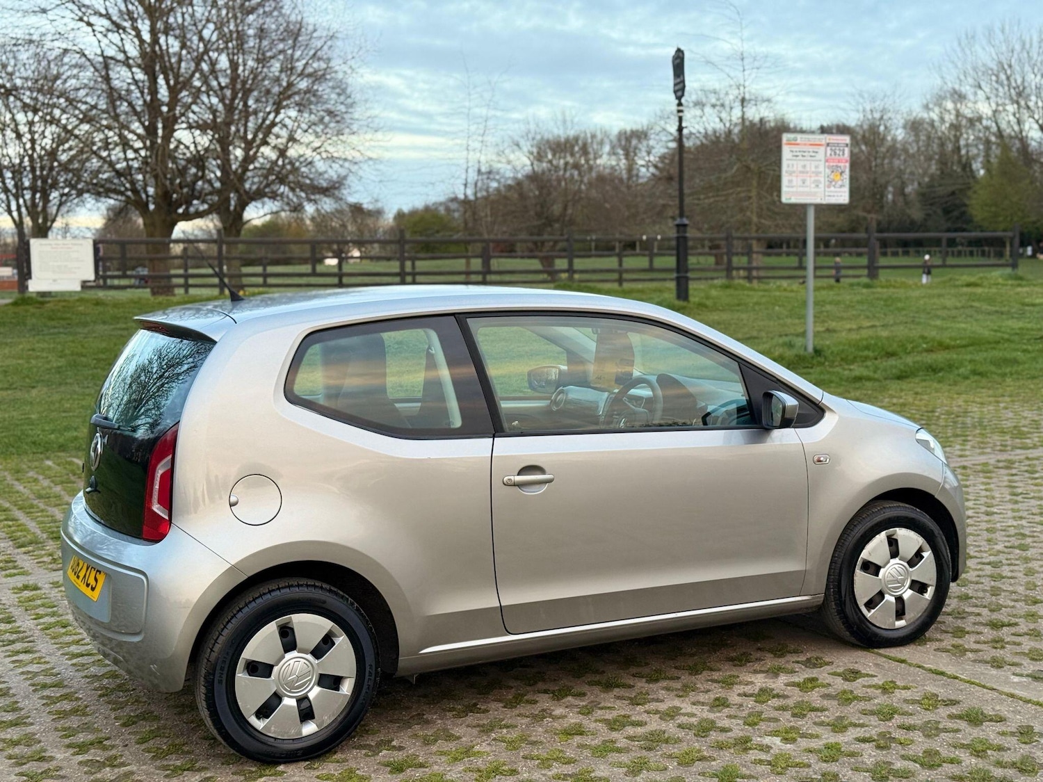 Used Volkswagen up! 2012 for sale - 78049899: Photo 15