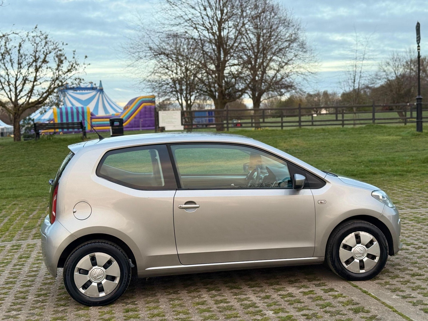 Used Volkswagen up! 2012 for sale - 78049899: Photo 16