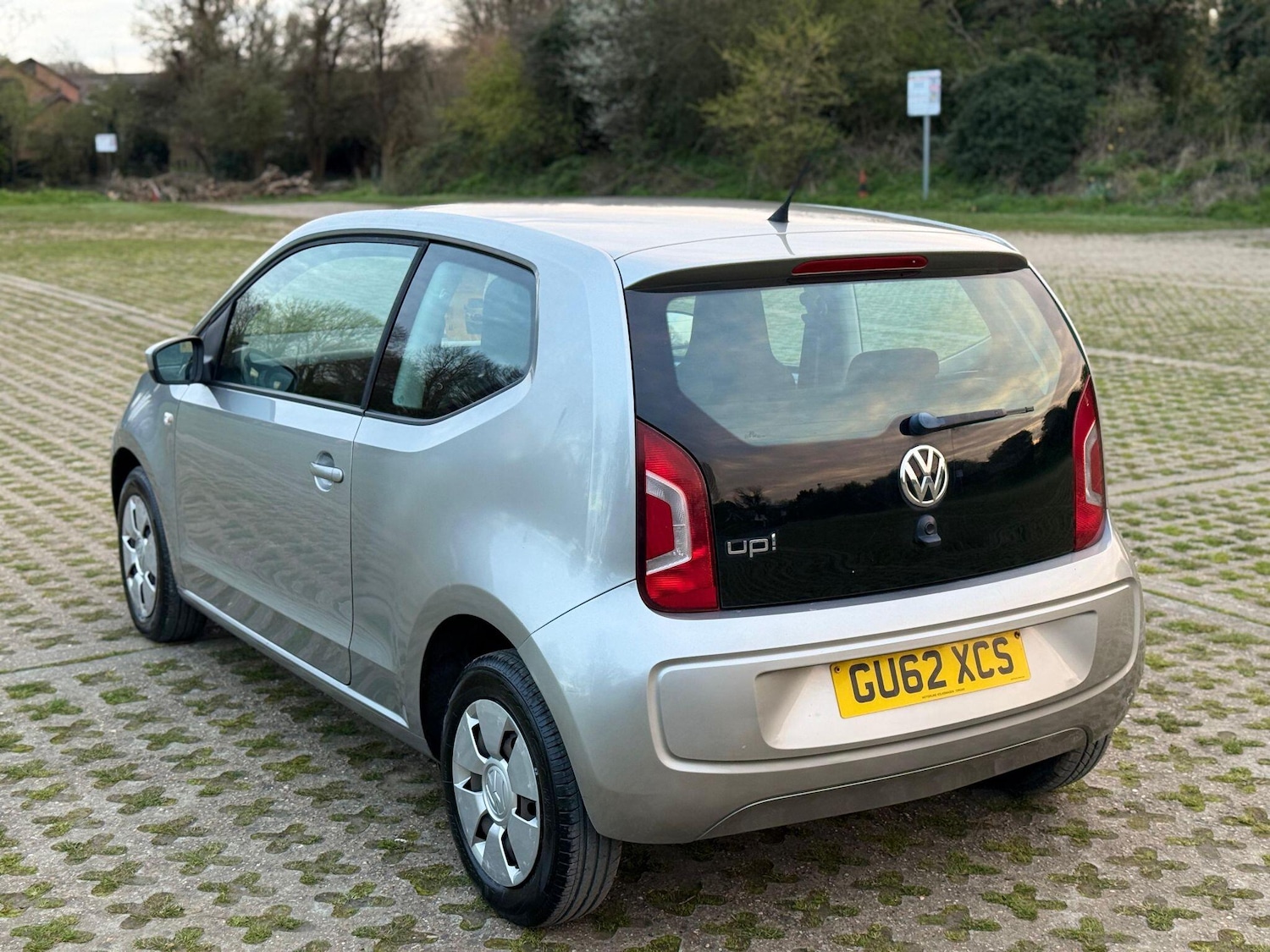 Used Volkswagen up! 2012 for sale - 78049899: Photo 9
