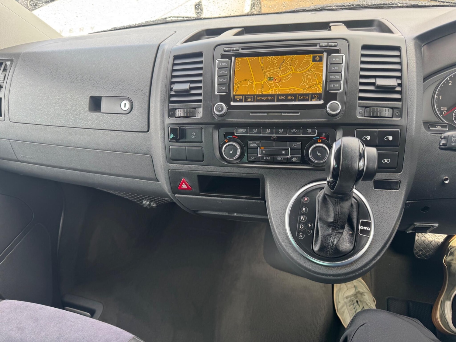 Used Volkswagen Caravelle 2010 for sale - 78059933: Photo 18