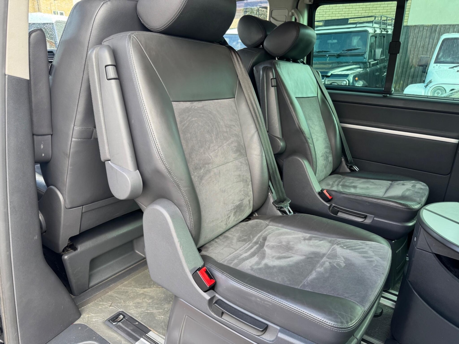 Used Volkswagen Caravelle 2010 for sale - 78059933: Photo 20