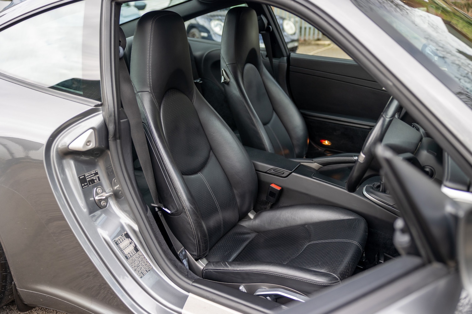 Used Porsche 911 2010 for sale - 78150469: Photo 19