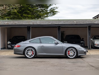 Porsche 911 feature image