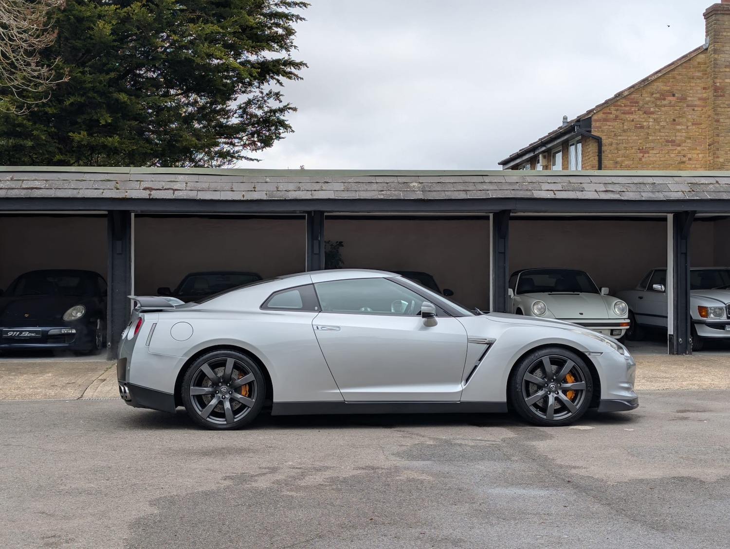 Used Nissan GT-R 2010 for sale - 78134874: Photo 1