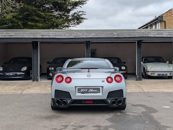 Used Nissan GT-R 2010 for sale - 78134874: Photo