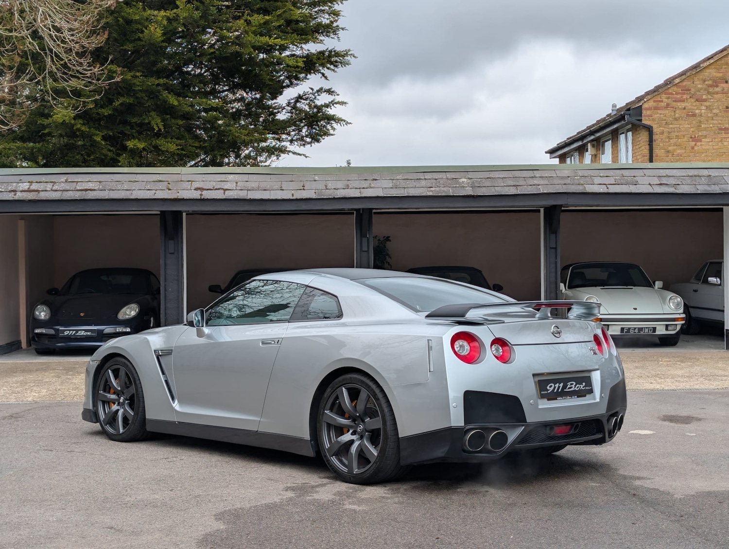 Used Nissan GT-R 2010 for sale - 78134874: Photo 4
