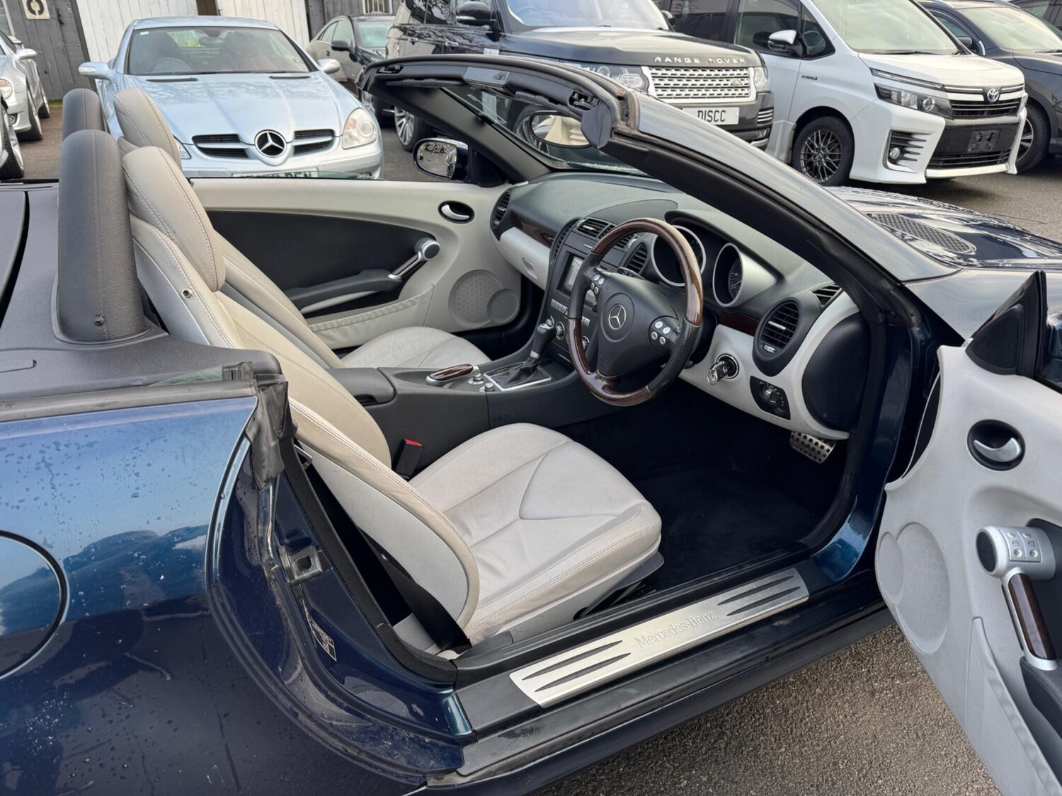 Used Mercedes-Benz SLK 2007 for sale - 77762607: Photo 21