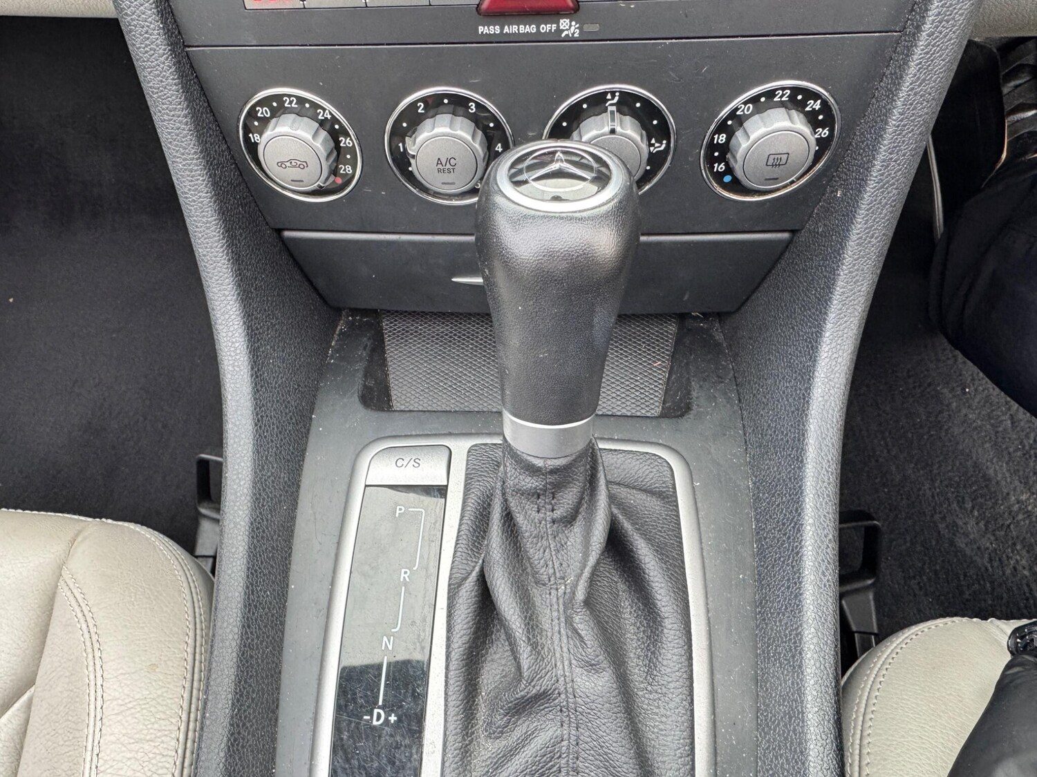 Used Mercedes-Benz SLK 2007 for sale - 77762607: Photo 22