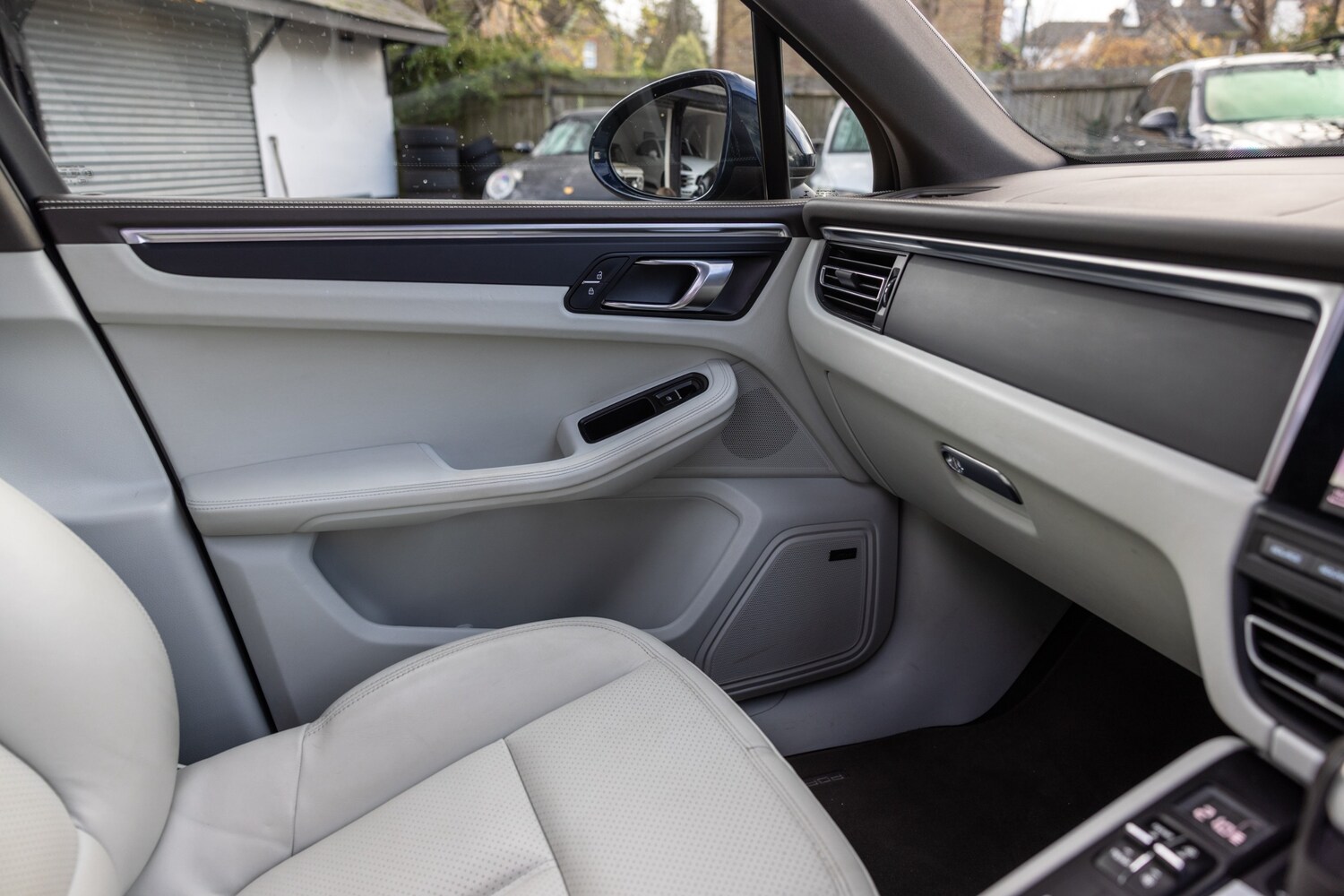 Used Porsche Macan 2019 for sale - 77927669: Photo 18