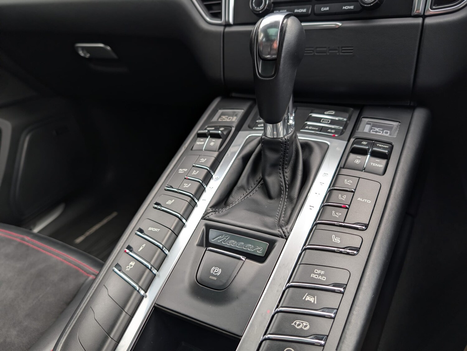 Used Porsche Macan 2016 for sale - 77927674: Photo 11