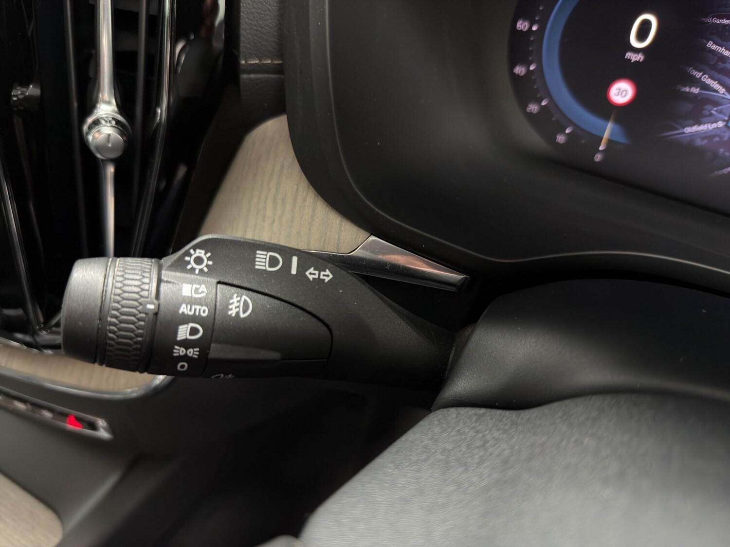 Used Volvo XC60 2021 for sale - 77762478: Photo 16