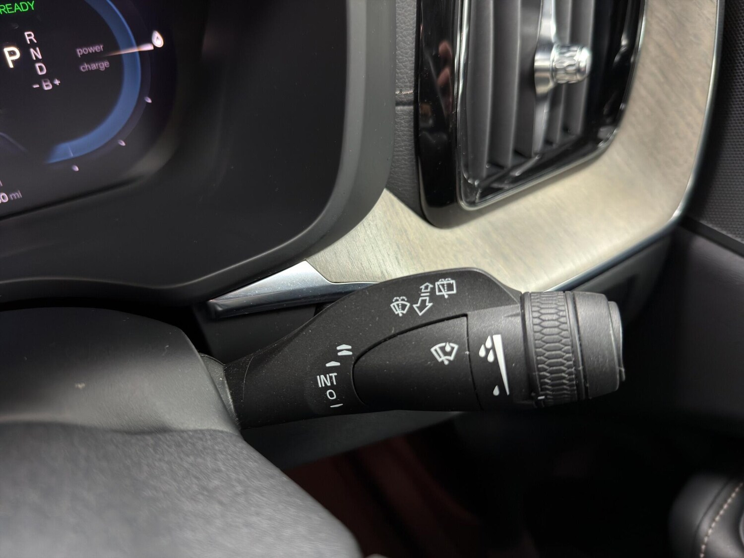 Used Volvo XC60 2021 for sale - 77762478: Photo 17